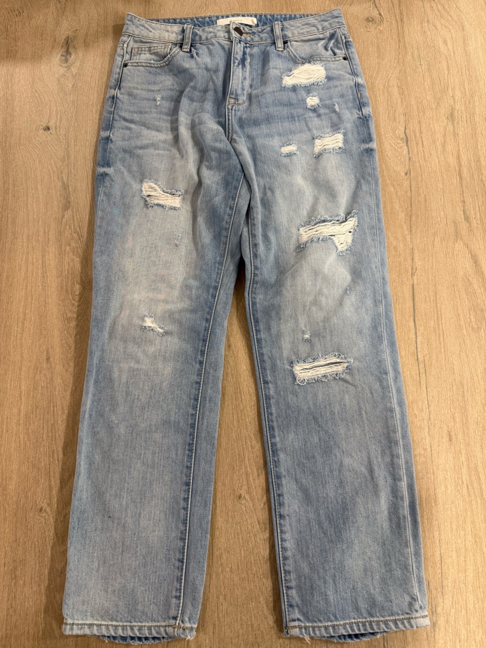 HIDDEN Jeans Size 26 High Rise Distressed Straight Leg Light Wash Denim